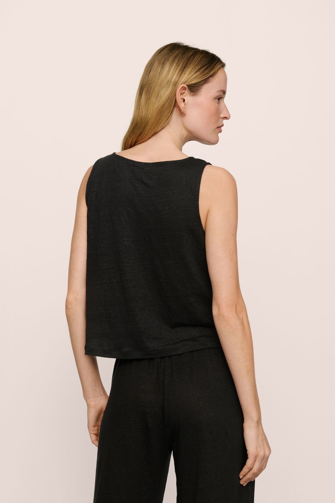 Organic Linen Knit Boat Neck Crop Tank